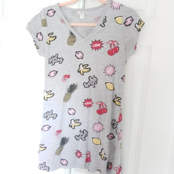 Pillow Fight Silver Gray Girls Nightgown Small - Picture 1 of 5